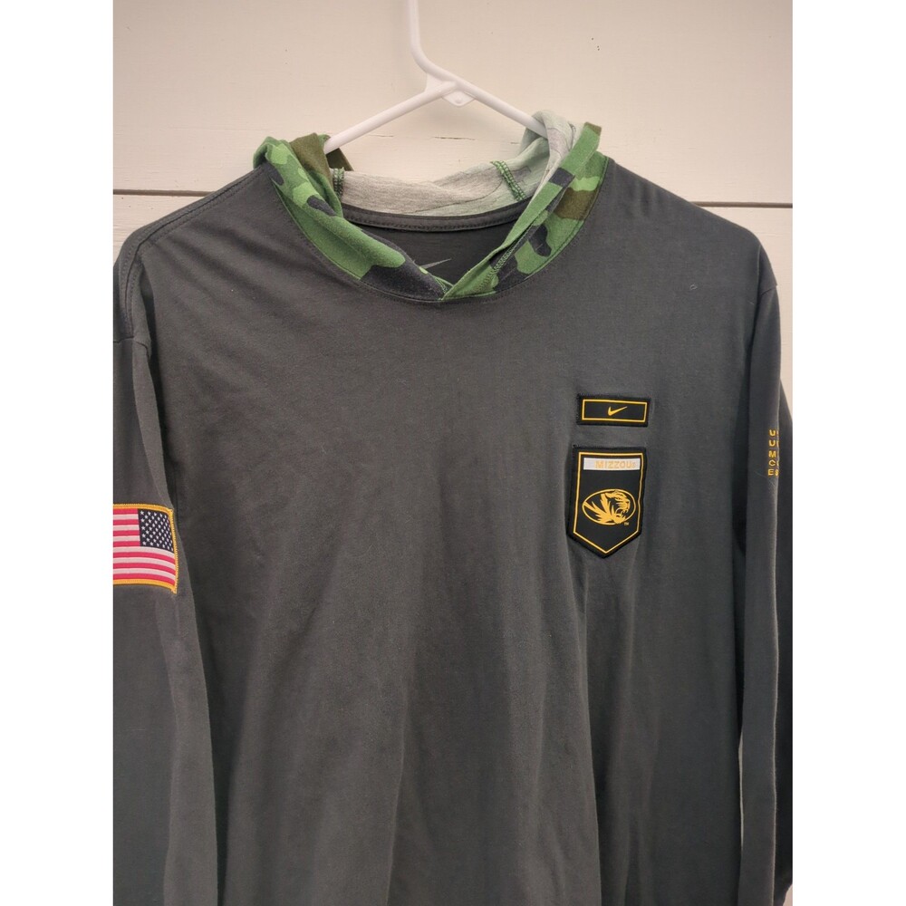 Nike Mizzou gray camo hooded long sleeve t-shirt, Missouri men's large college